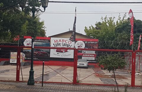 Terreno de 700m2 en plena Alameda, ideal para automotora. ARRENDADA