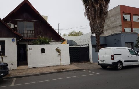 Arrienda Casa ideal para Residencial u oficinas, excelente ubicación en calle Millán.ARRENDADA